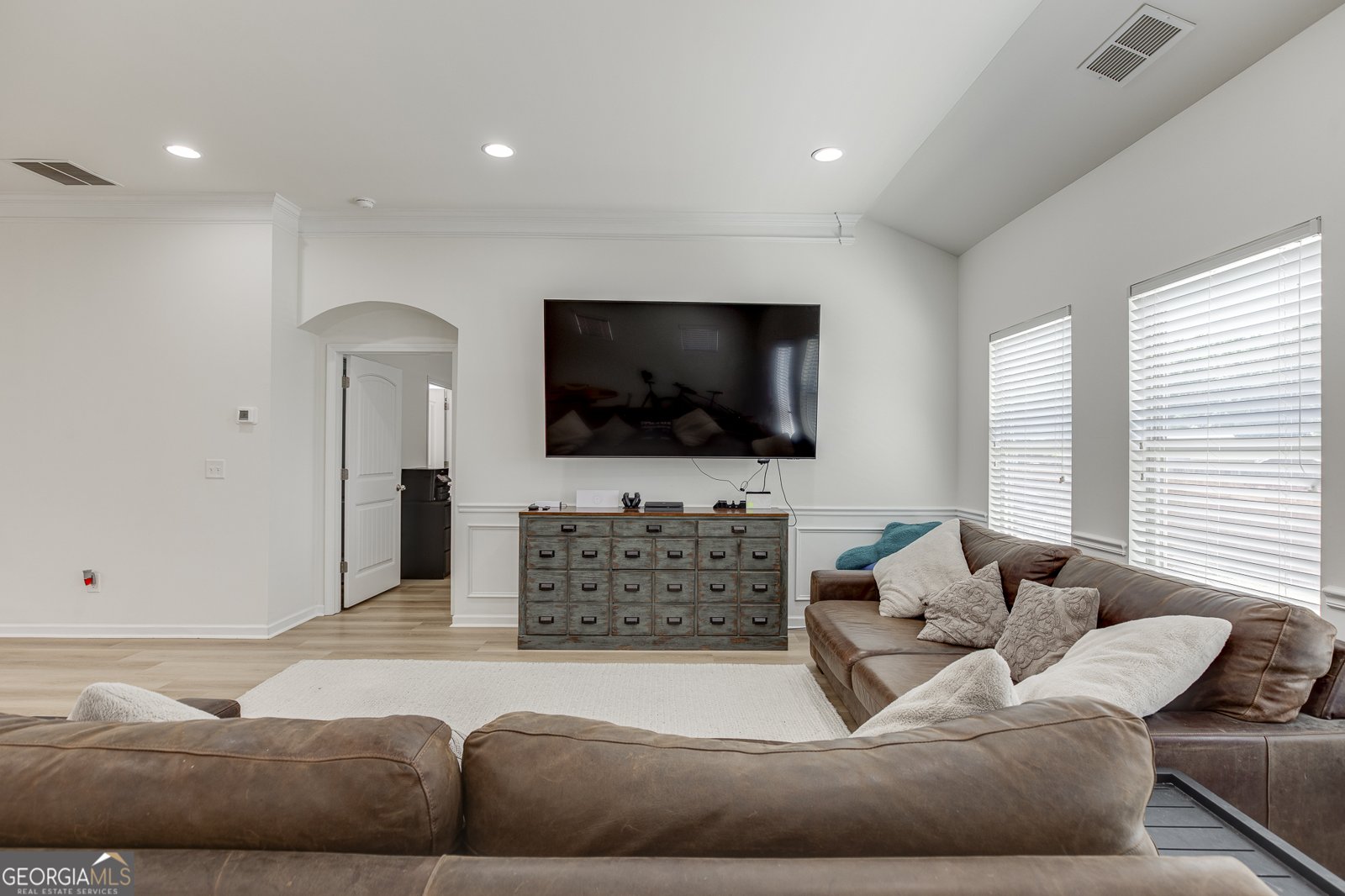 381 Eagles Bluff Way Hoschton - Photo 13
