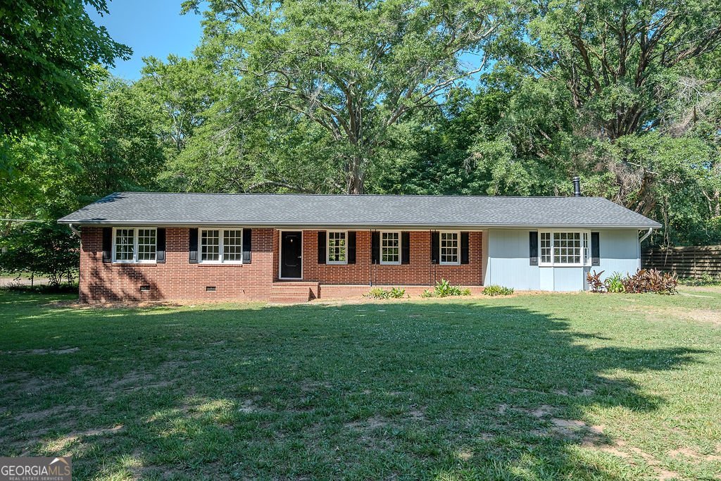 765 Glenn Carrie Road Hull - main photo