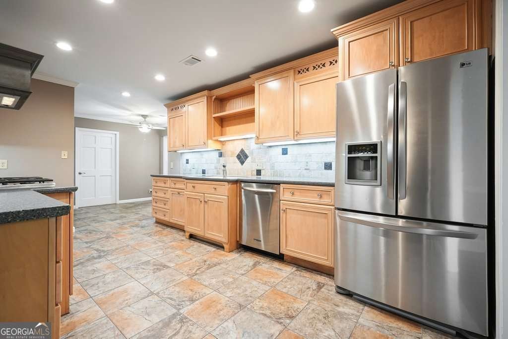 2422 Stockton Drive Marietta - Photo 14