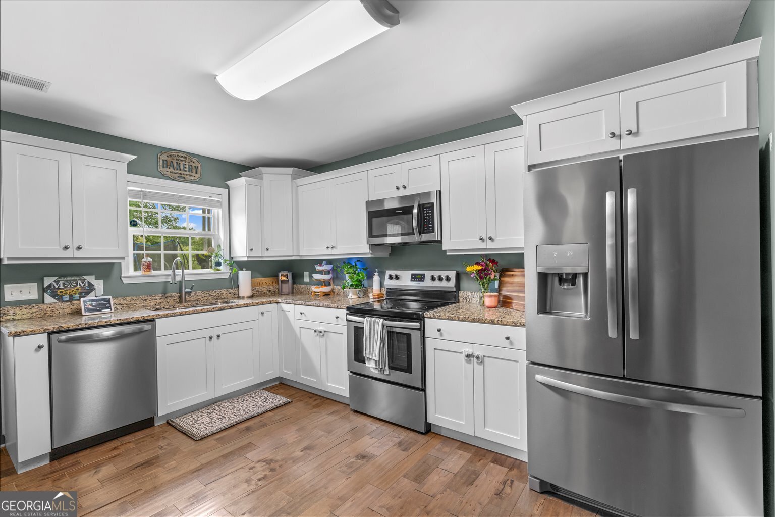 397 Woodlawn Avenue Dalton - Photo 16