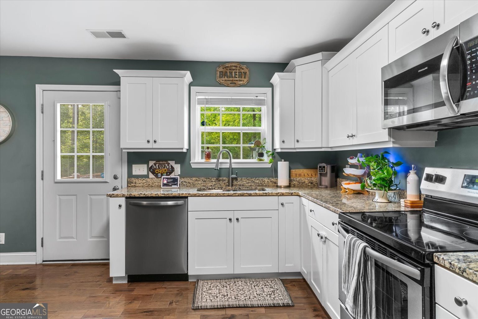 397 Woodlawn Avenue Dalton - Photo 17