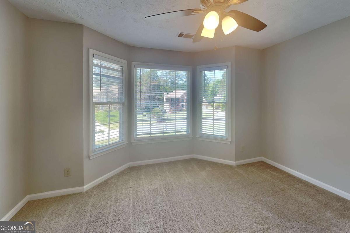 11195 Surrey Park Trail Duluth - Photo 13