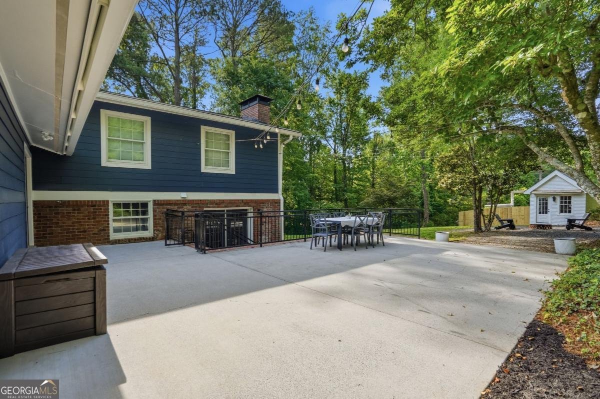 2484 Marguerite Place Marietta - Photo 11