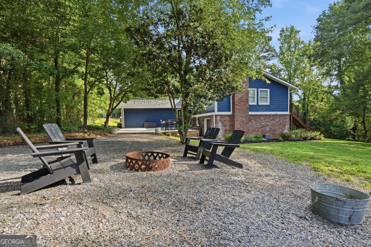 2484 Marguerite Place Marietta - Photo 13