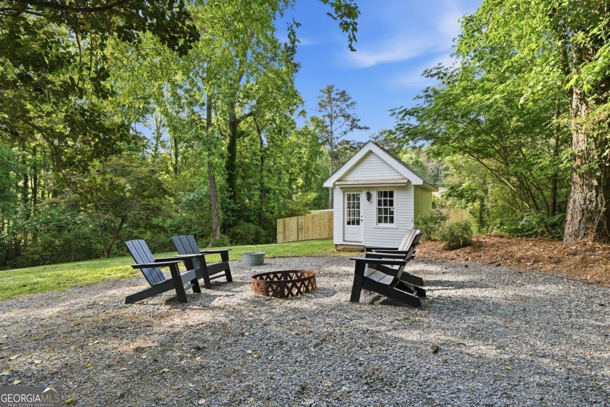 2484 Marguerite Place Marietta - Photo 16