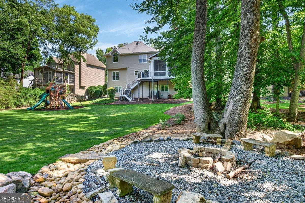 1300 Mayfield Manor Drive Alpharetta - Photo 7