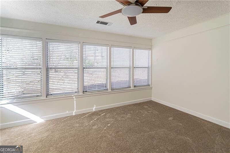 7123 Forest Lane Union City - Photo 11