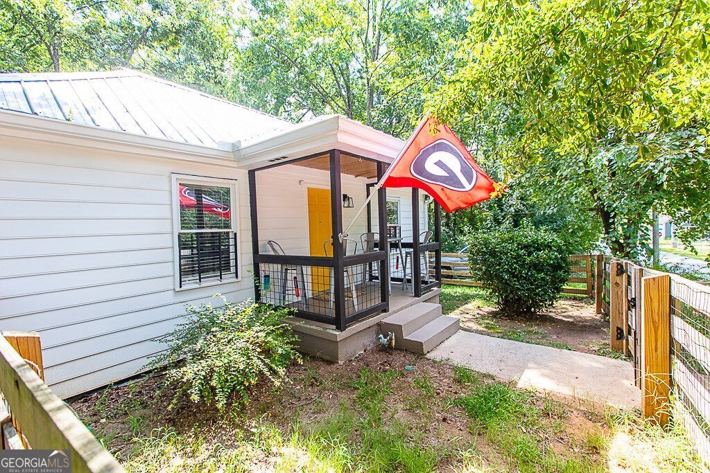 236 Peter Street Athens - main photo