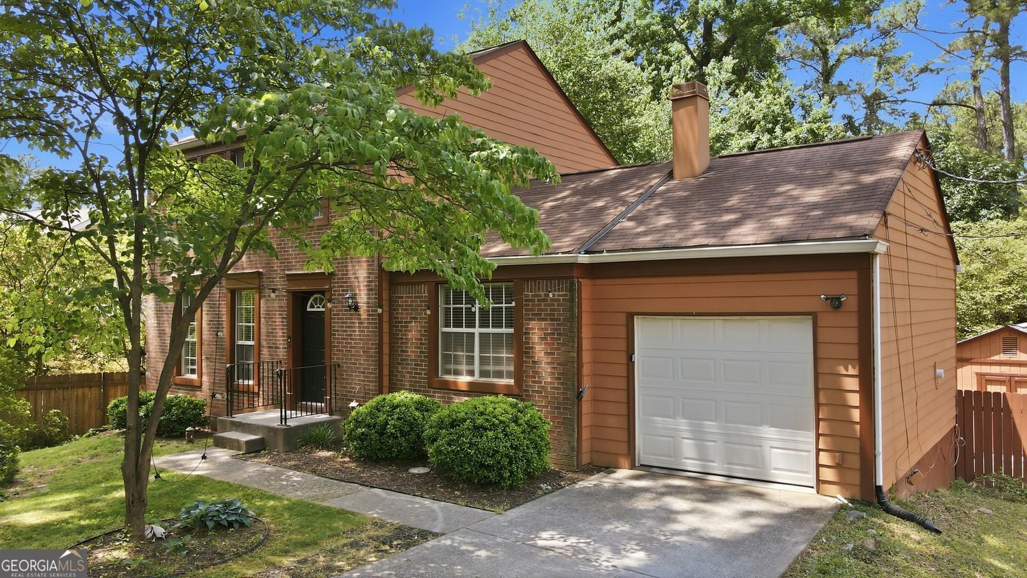 110 Yately Court Johns Creek - Photo 7