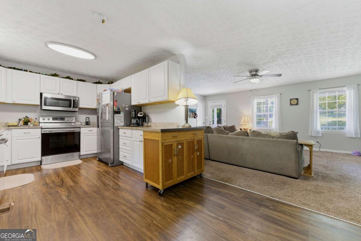 2727 Berry Court Marietta - Photo 10