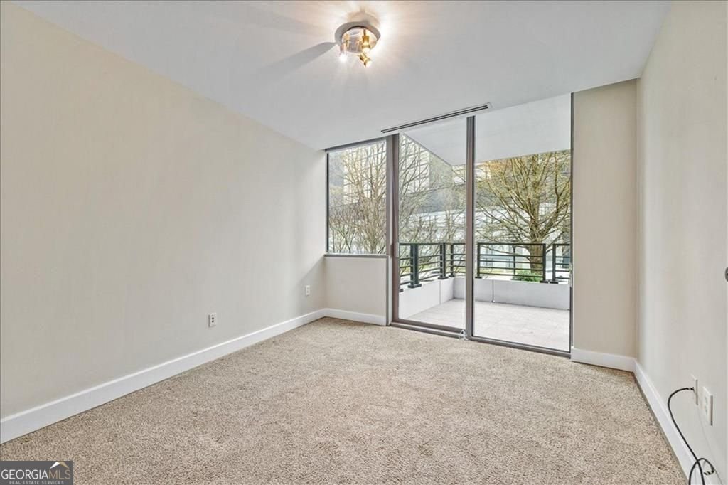 700 Park Regency Place Atlanta - Photo 17
