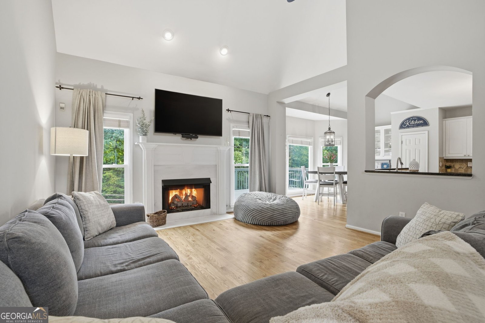 4605 Dartmoor Lane Suwanee - Photo 8
