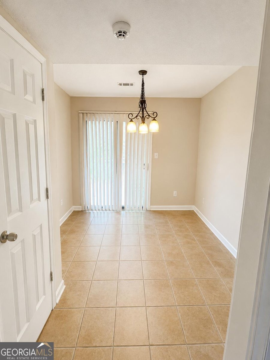 5588 Windwood Road Atlanta - Photo 6
