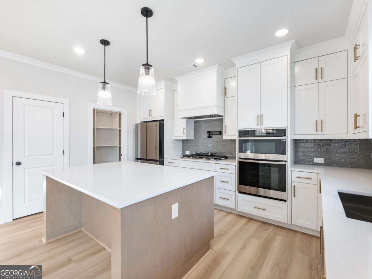 4456 Hosch Reserve Court Buford - Photo 16