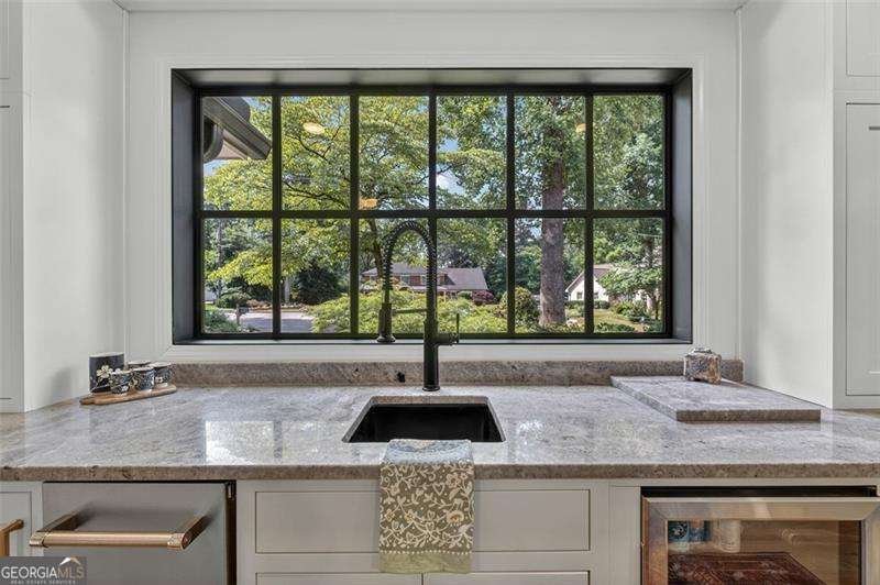1018 Redfield Lane Atlanta - Photo 15