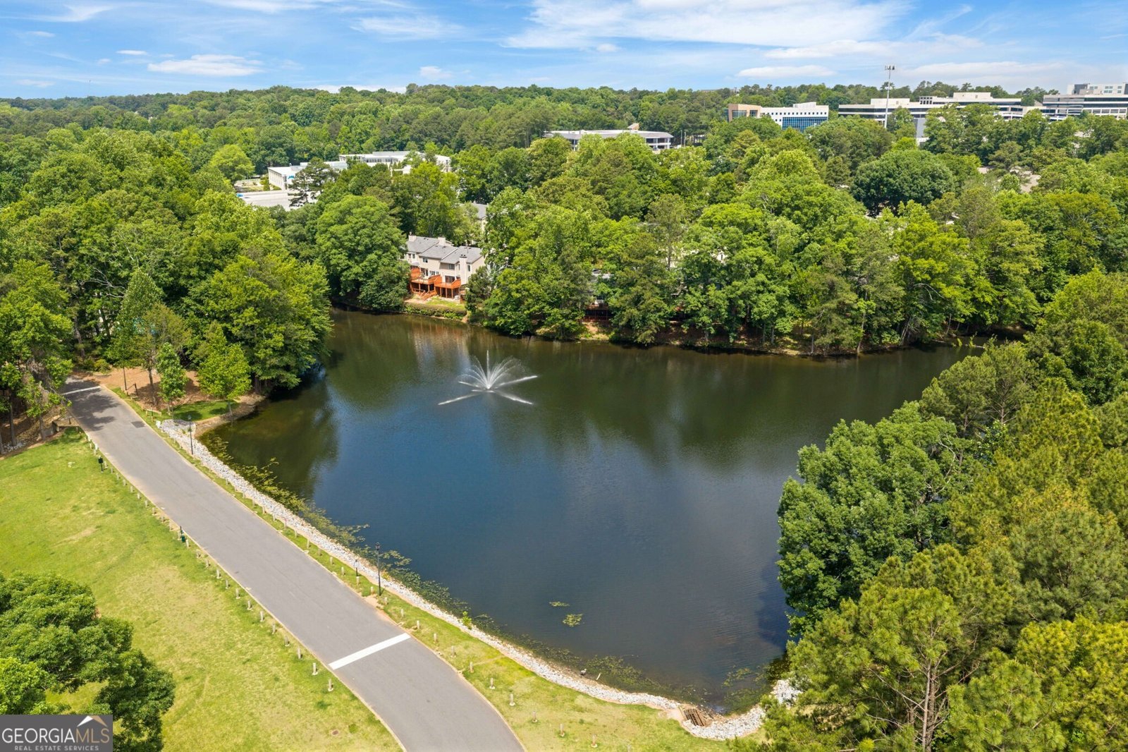 83 Dunwoody Springs Drive Sandy Springs - Photo 27