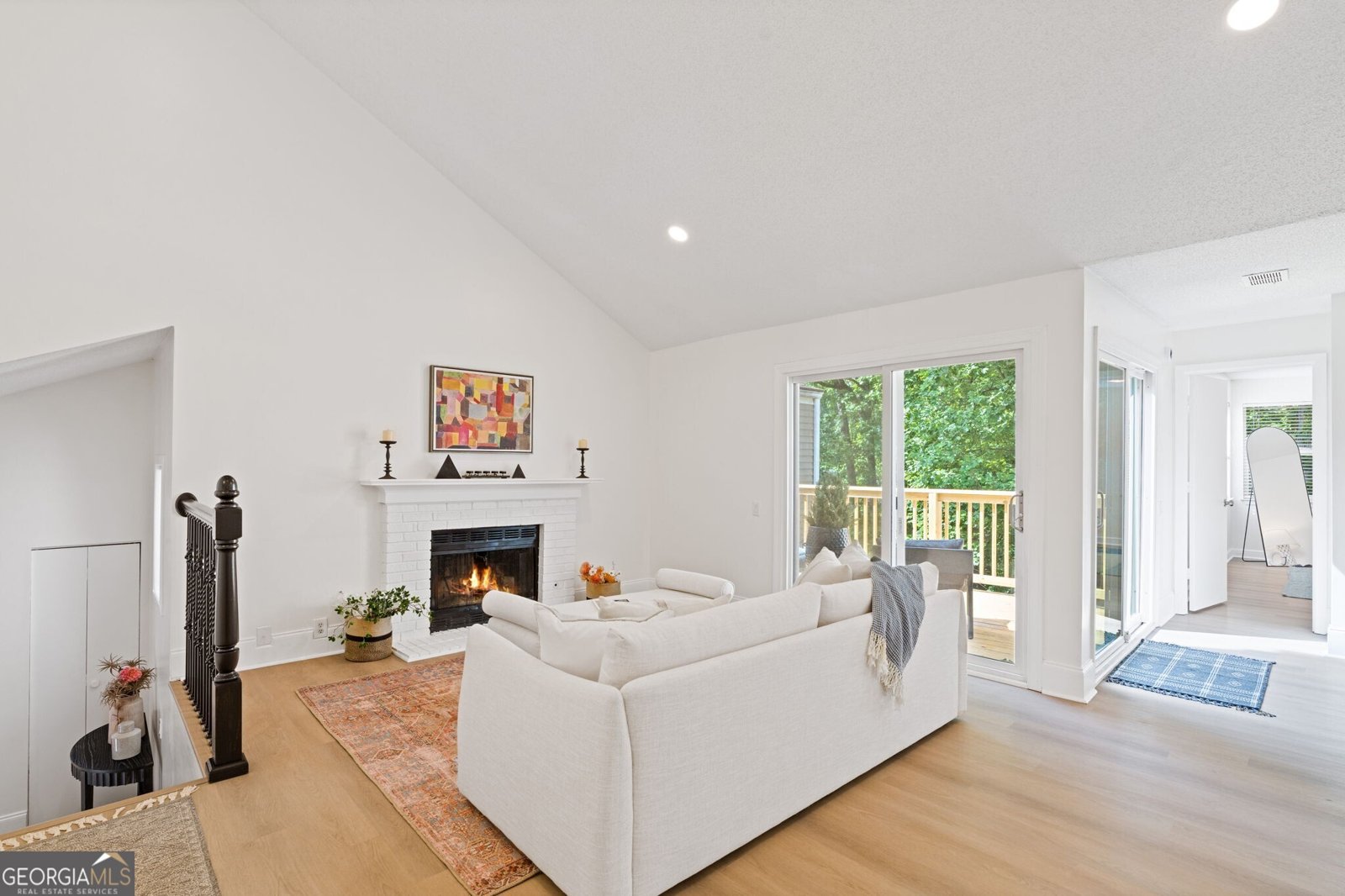 83 Dunwoody Springs Drive Sandy Springs - Photo 6