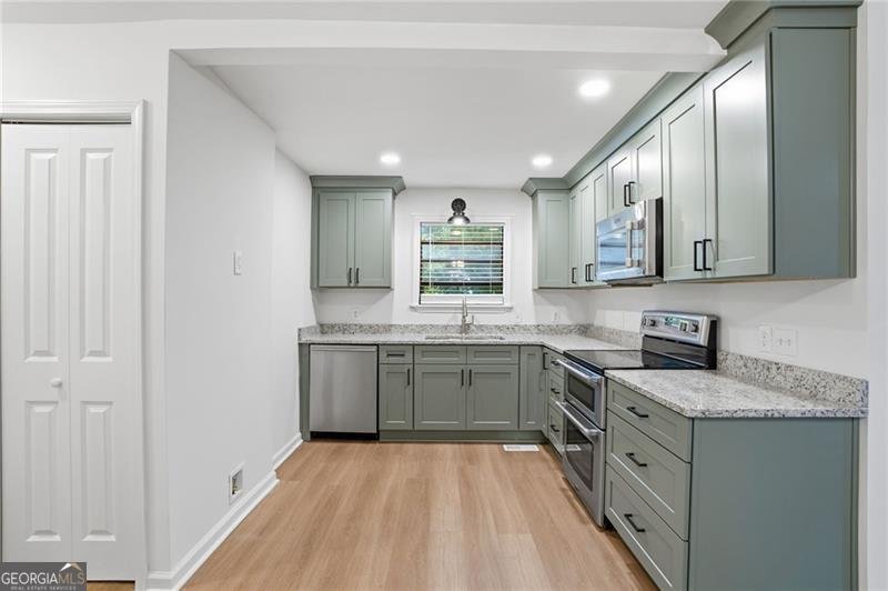 3250 Marine Road Cumming - Photo 9