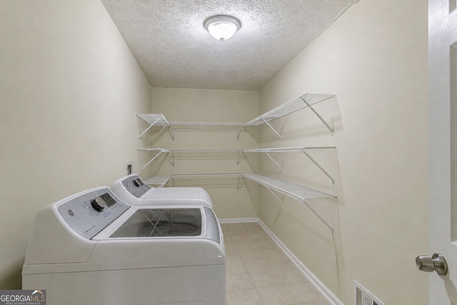 1527 Bennett Road Grayson - Photo 9