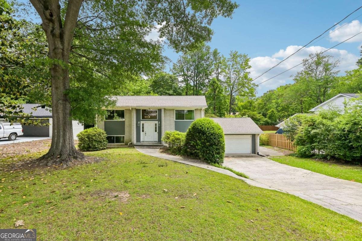 3825 Leander Court Tucker - main photo