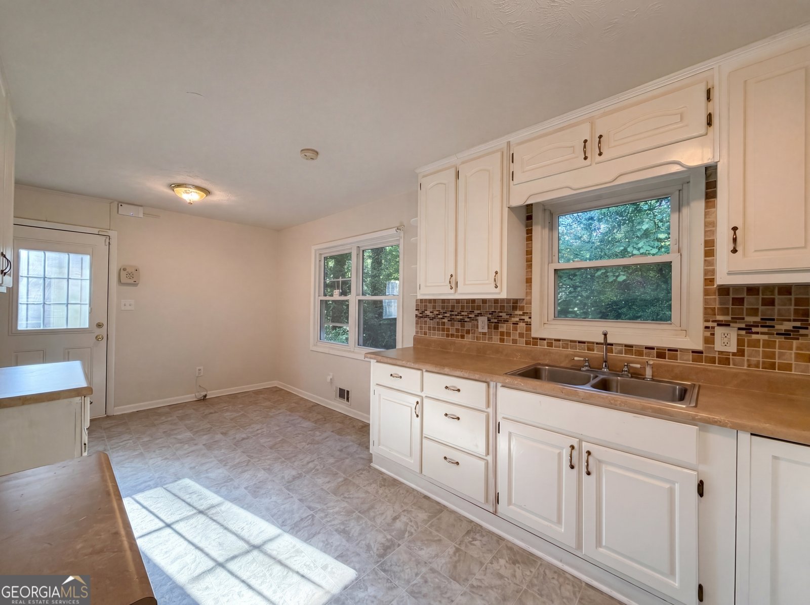 7850 Clayton Road Jonesboro - Photo 10