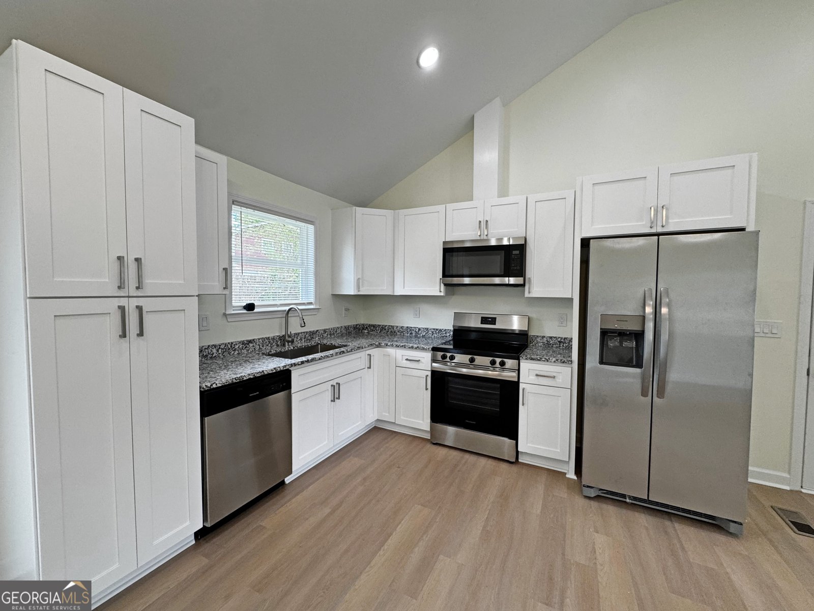 2120 Knighton Drive South Fulton - Photo 9