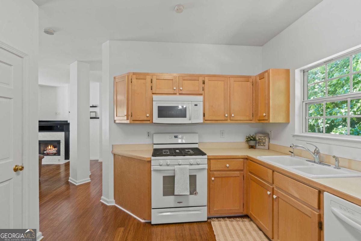 4860 Meadow Overlook Drive Cumming - Photo 11
