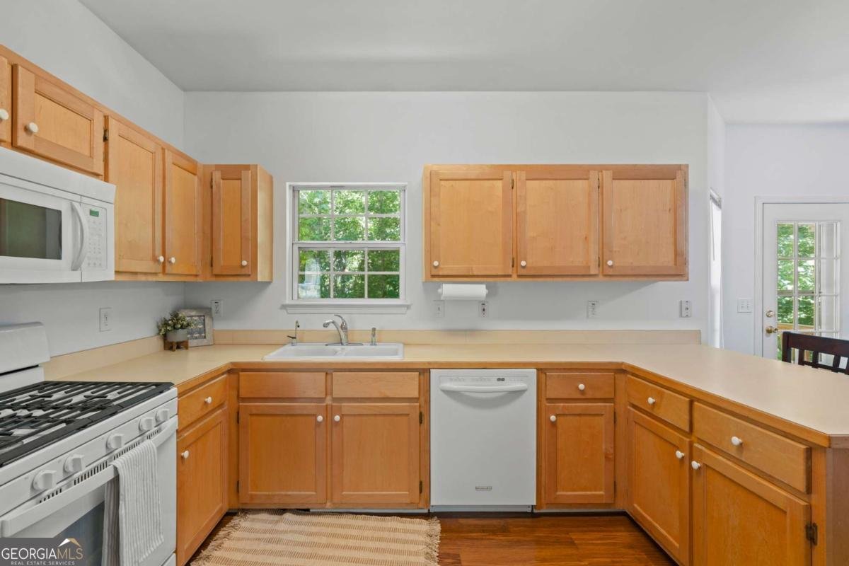 4860 Meadow Overlook Drive Cumming - Photo 12
