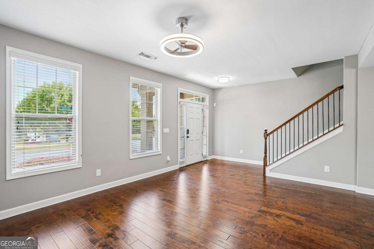 4199 Baverton Drive Suwanee - Photo 10
