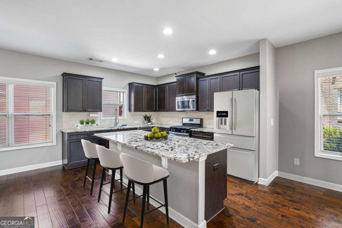 4199 Baverton Drive Suwanee - Photo 16