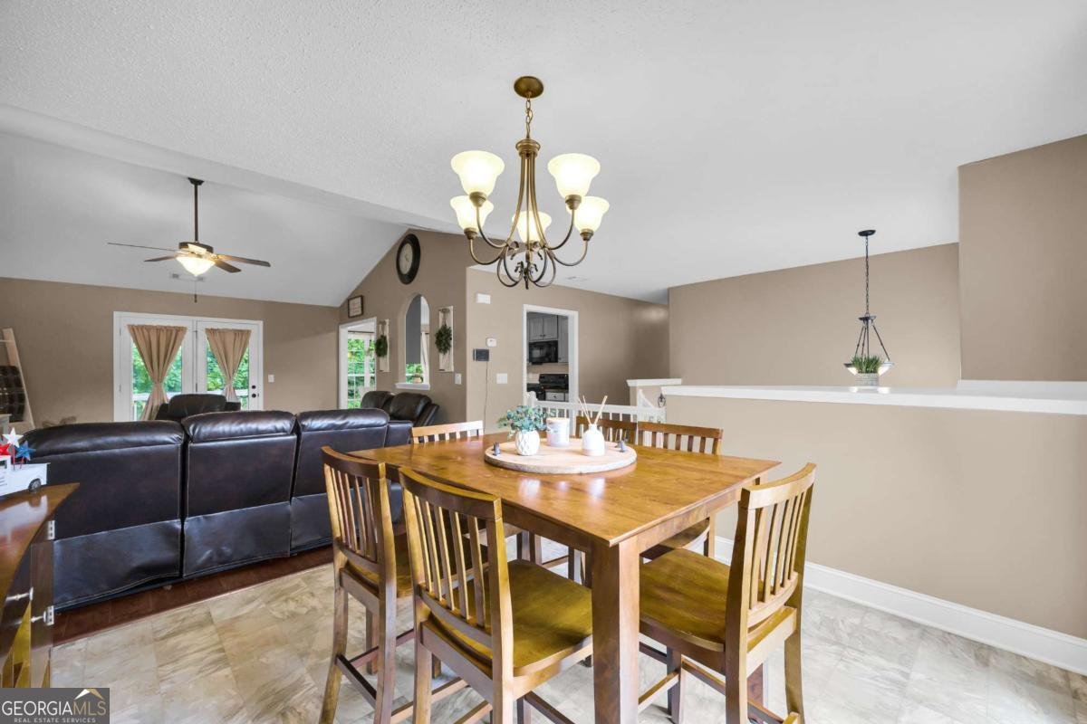 335 Elizabeth Court Colbert - Photo 8