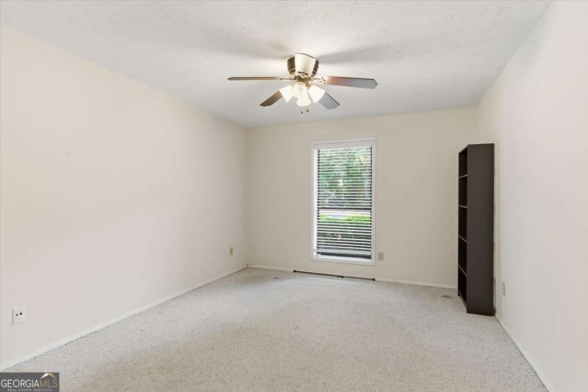 1011 Summit North Drive Atlanta - Photo 15