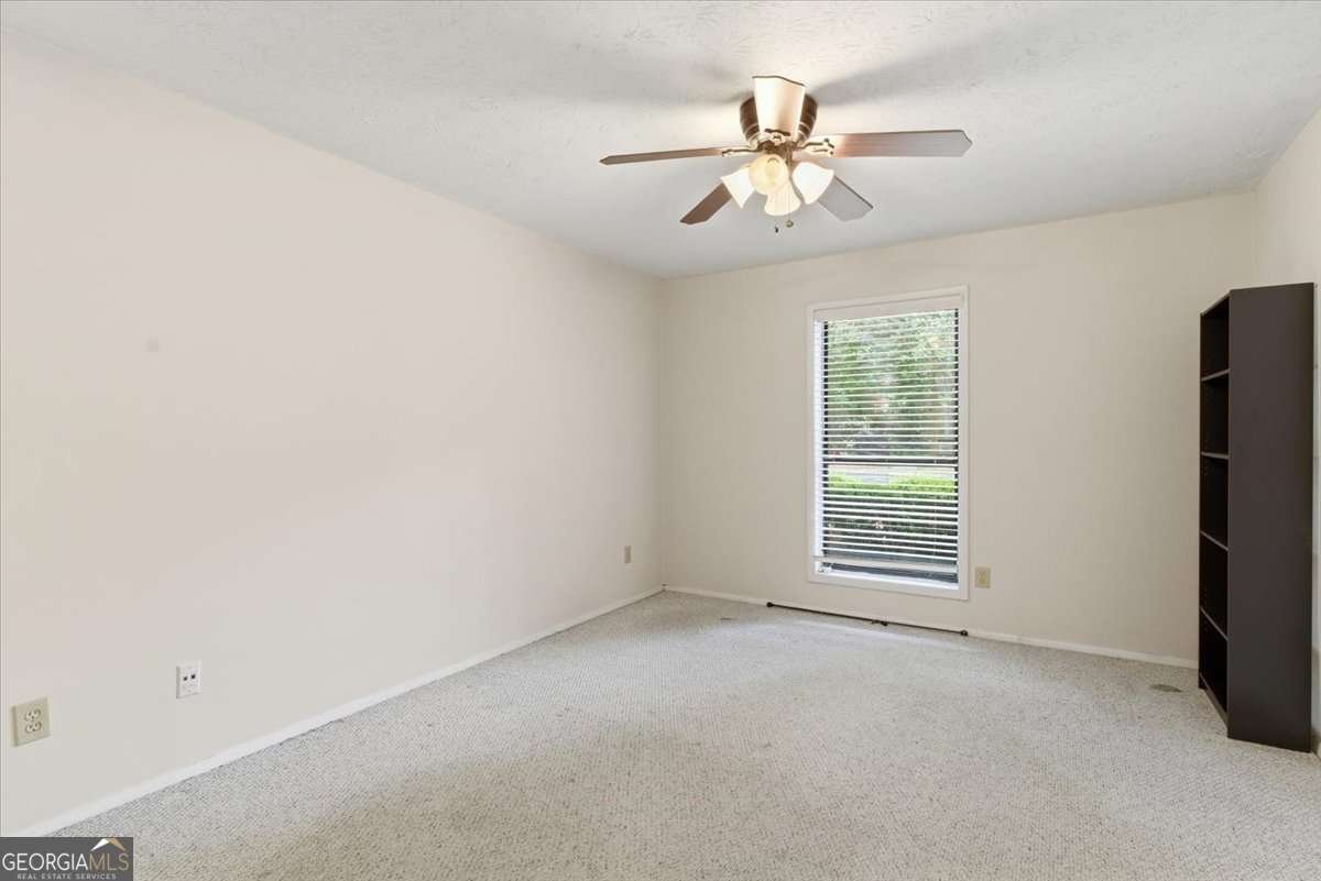 1011 Summit North Drive Atlanta - Photo 16