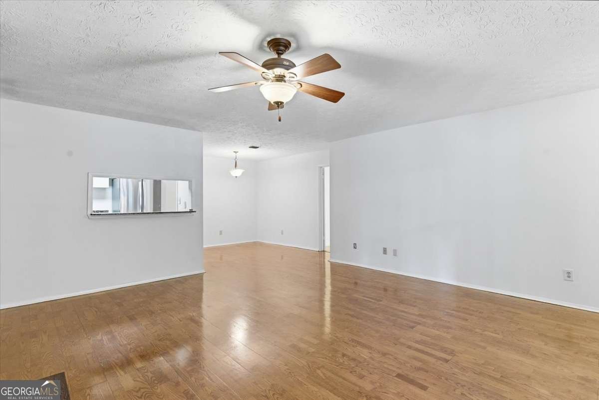 1011 Summit North Drive Atlanta - Photo 7