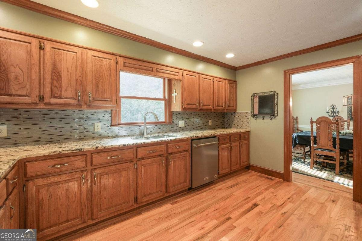 245 Emily Drive Lilburn - Photo 10