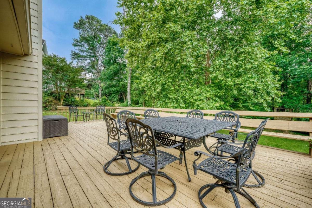 245 Emily Drive Lilburn - Photo 32