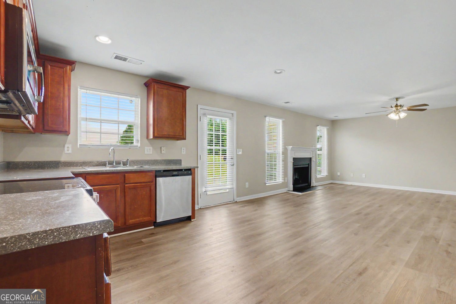 375 Walton View Fairburn - Photo 14