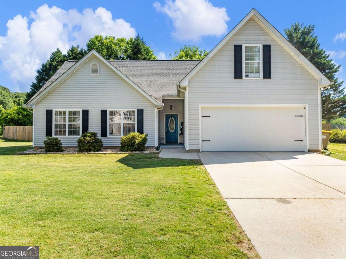 95 Joshua Way Hoschton - main photo