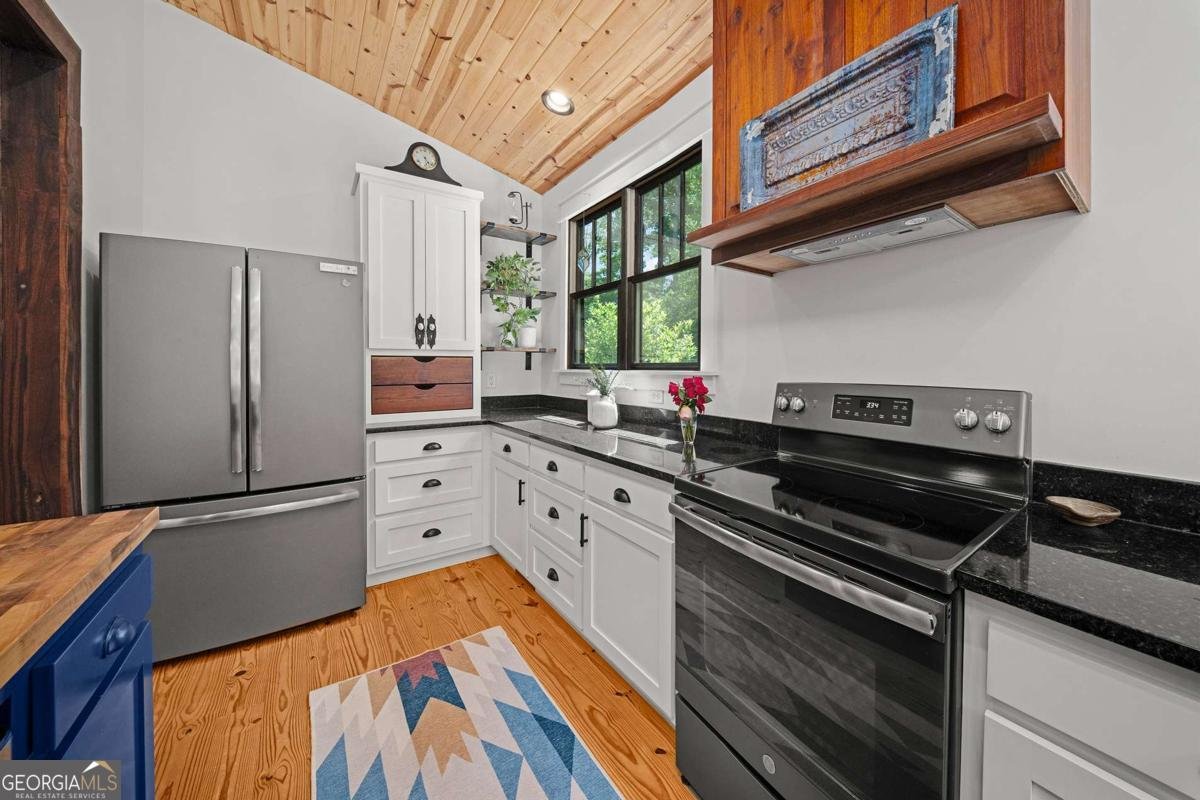 2197 Damascus Road Ball Ground - Photo 11