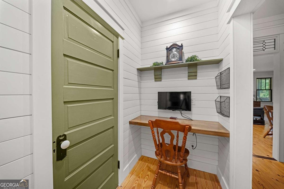 2197 Damascus Road Ball Ground - Photo 16