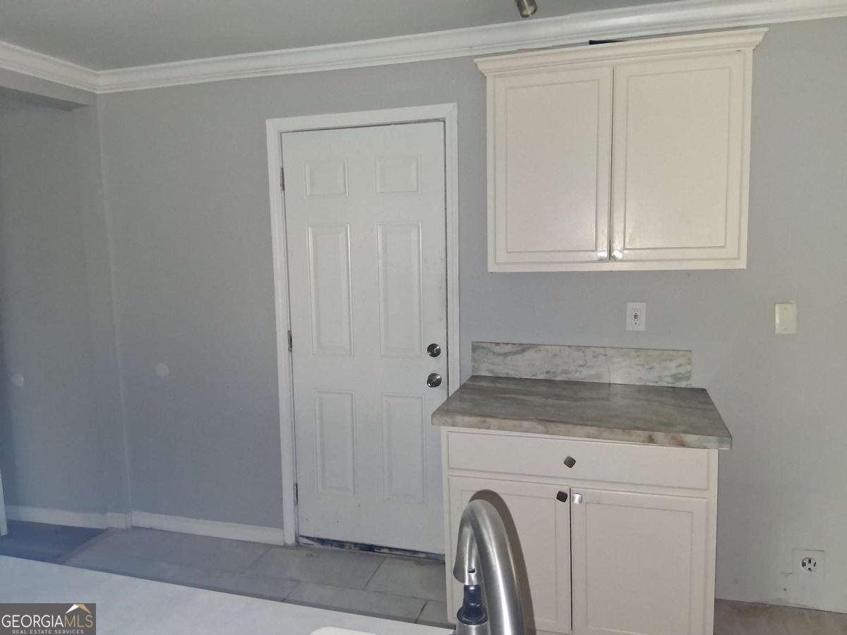 1032 Valley View Road Atlanta - Photo 10