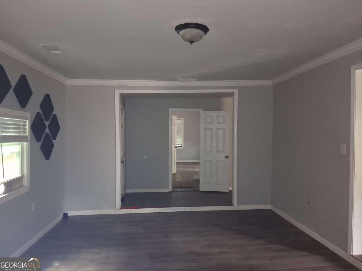 1032 Valley View Road Atlanta - Photo 11