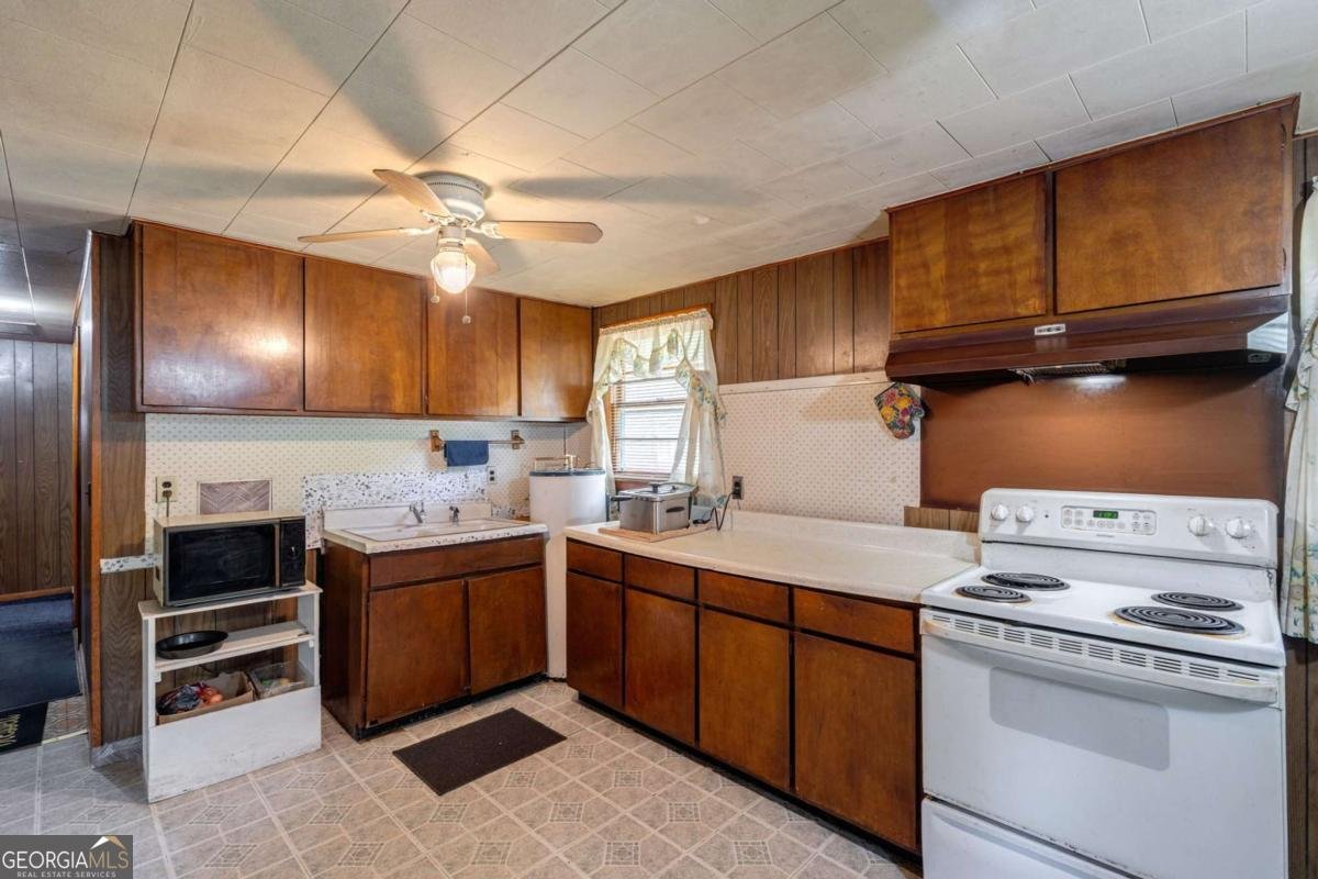 943 Clairmont Avenue Comer - Photo 11
