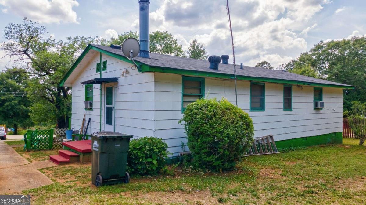 943 Clairmont Avenue Comer - Photo 29