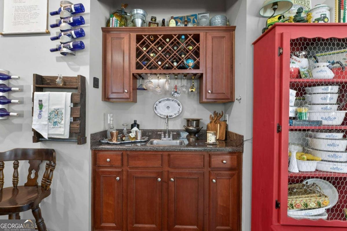 613 Hemlock Court Villa Rica - Photo 10