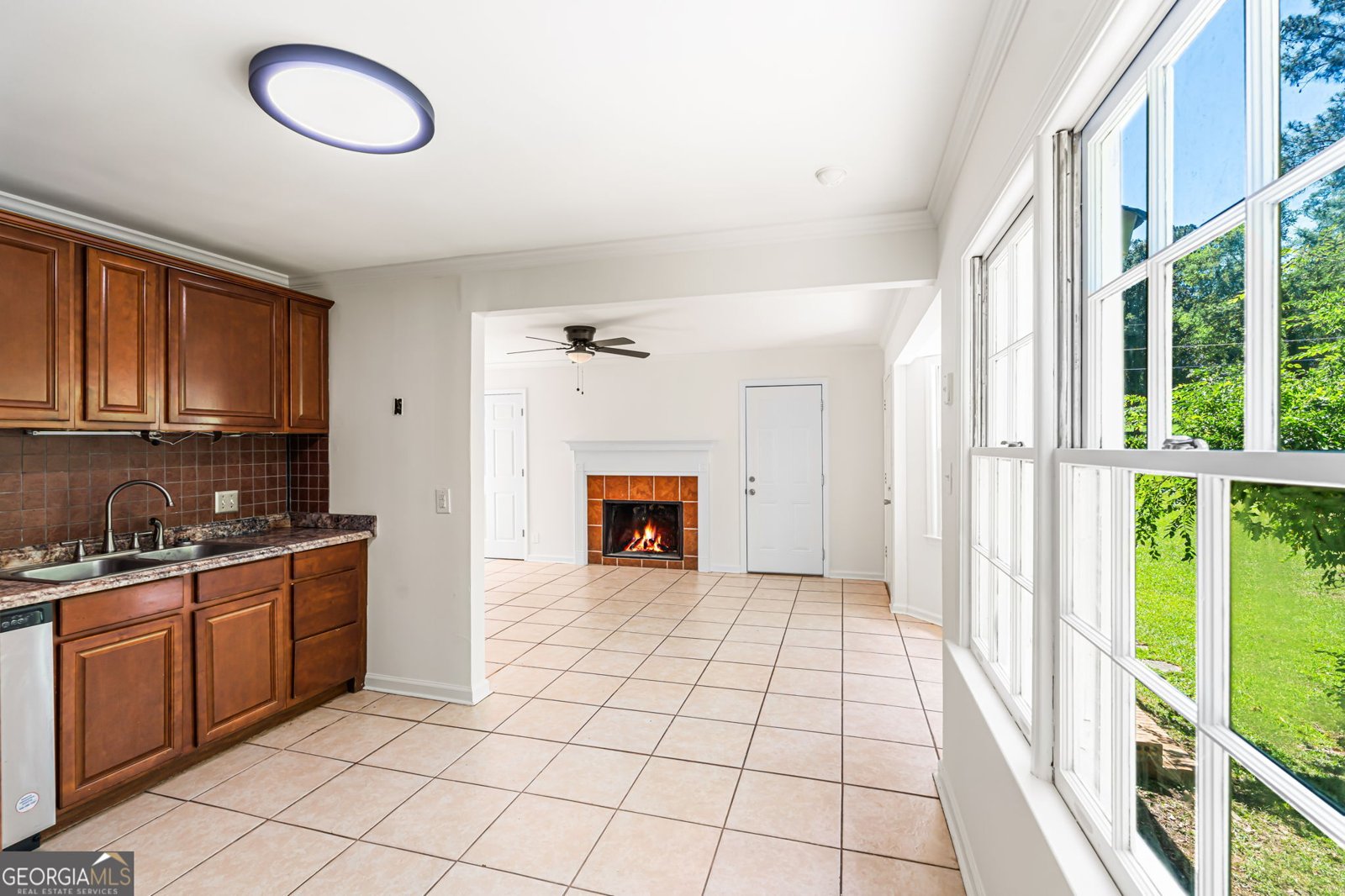 611 Fairmont Drive Macon - Photo 10