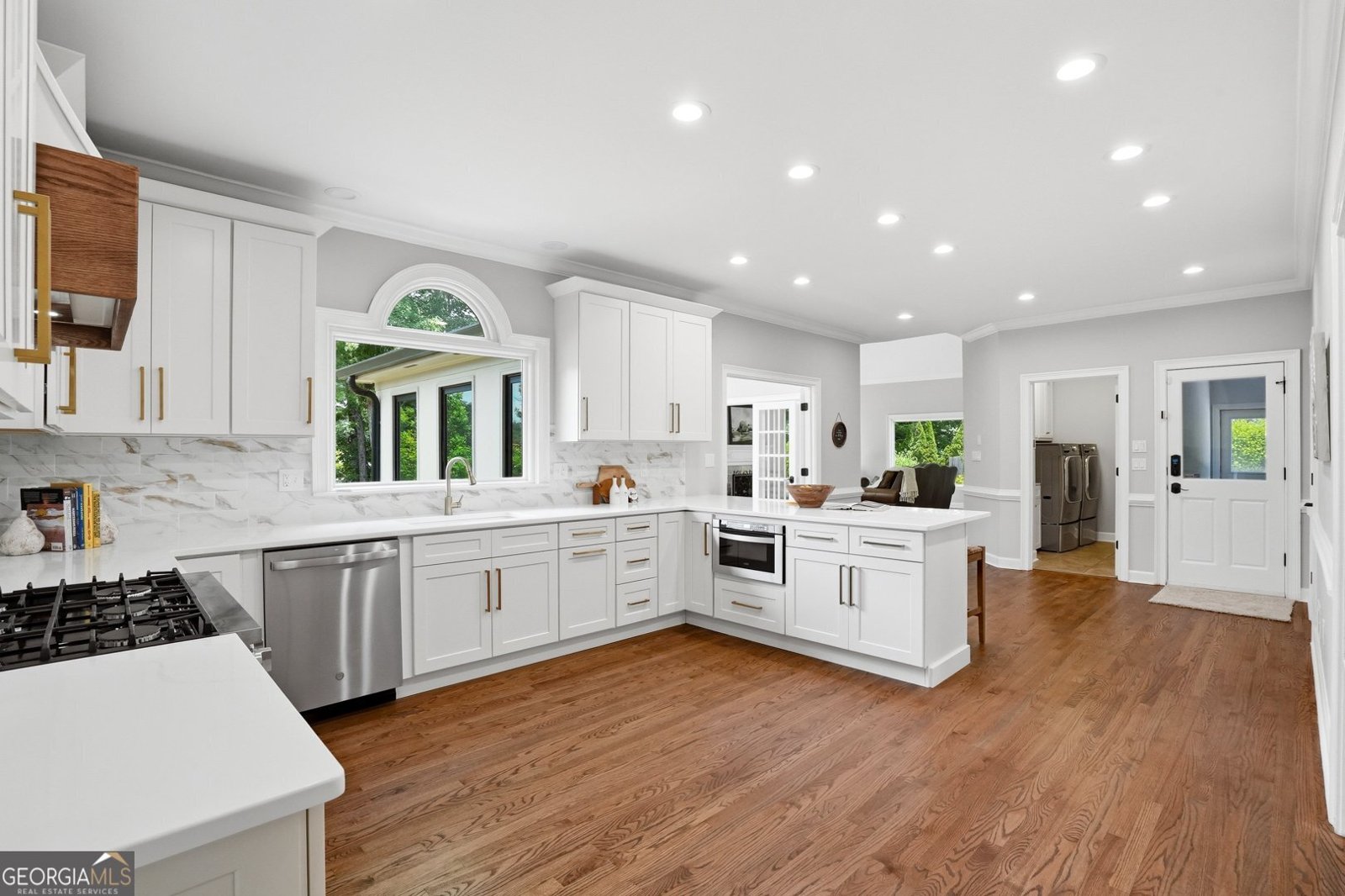 1085 Brooksglen Drive Roswell - Photo 11
