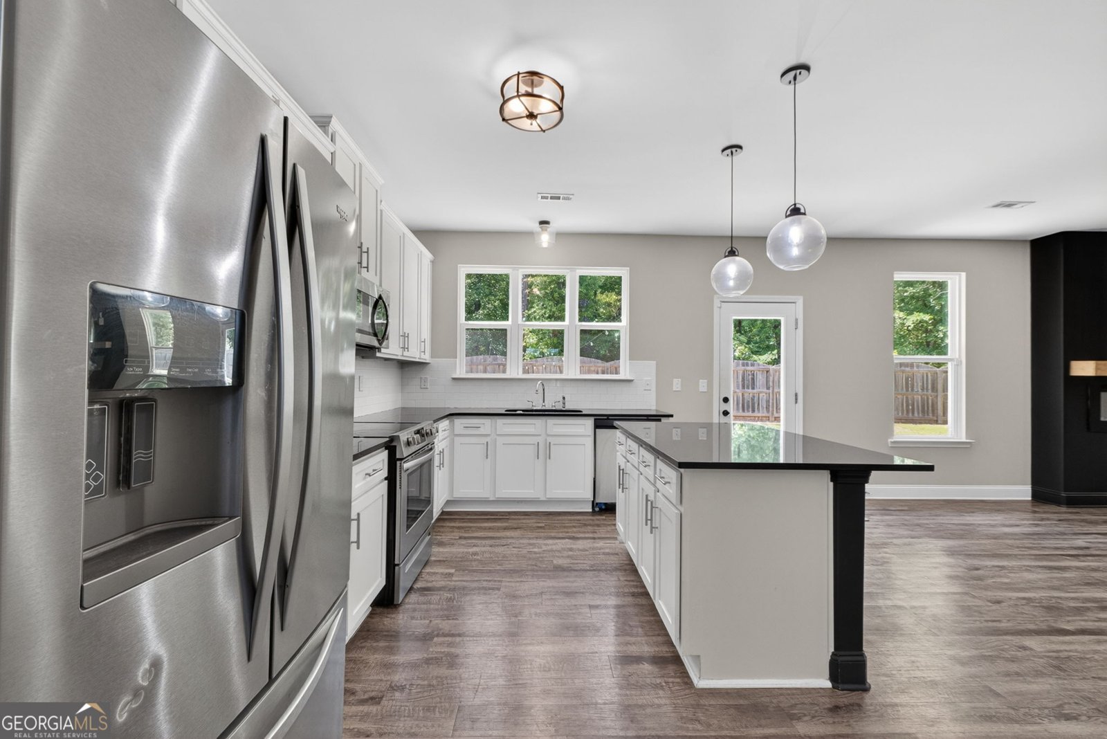 236 Sophie Circle Locust Grove - Photo 11