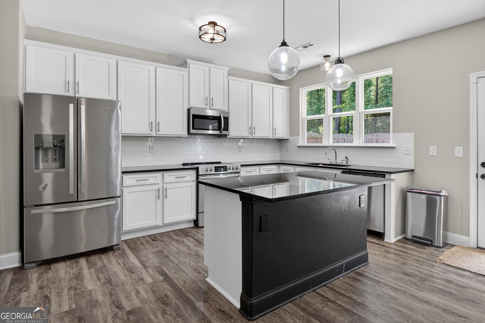 236 Sophie Circle Locust Grove - Photo 13