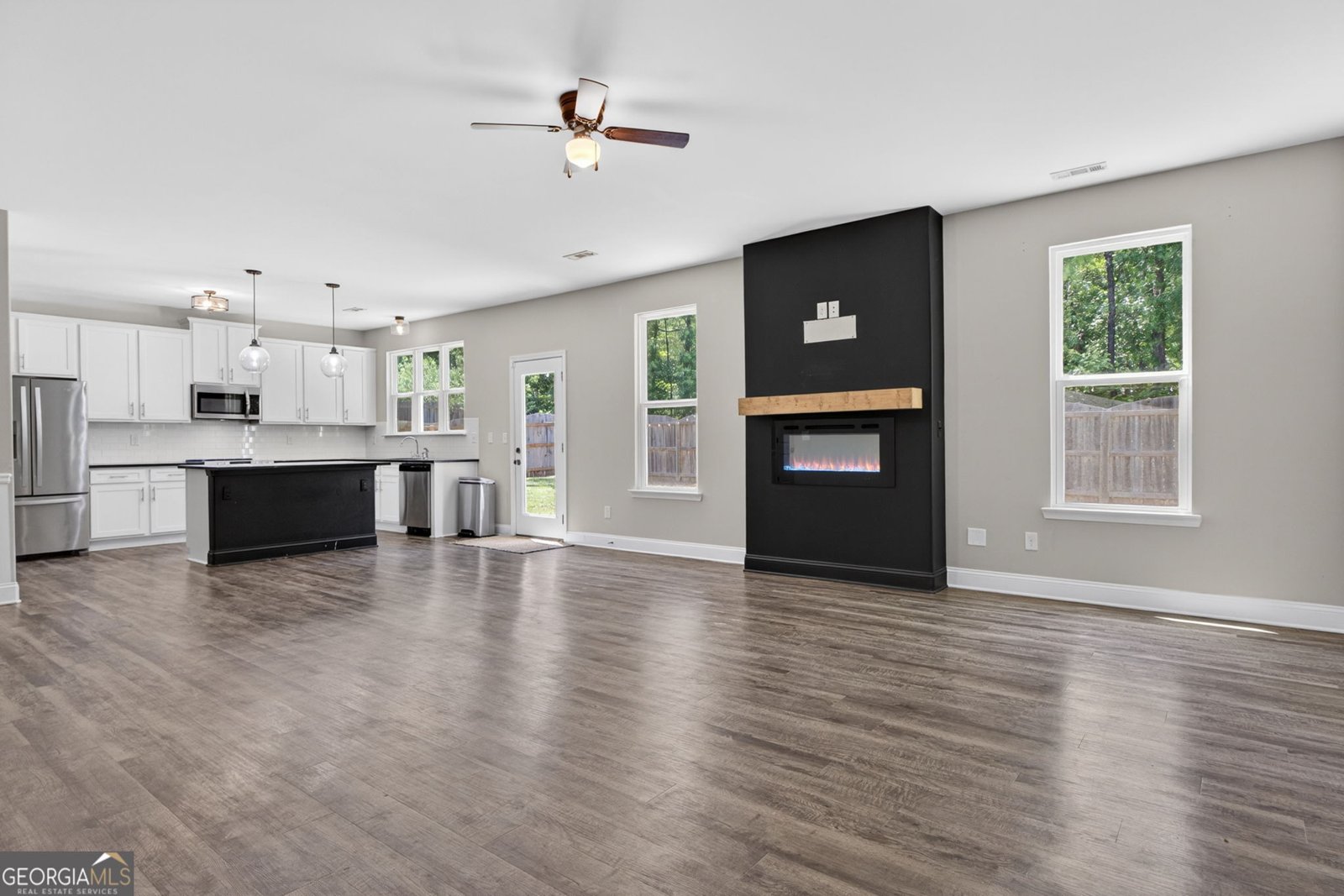 236 Sophie Circle Locust Grove - Photo 17